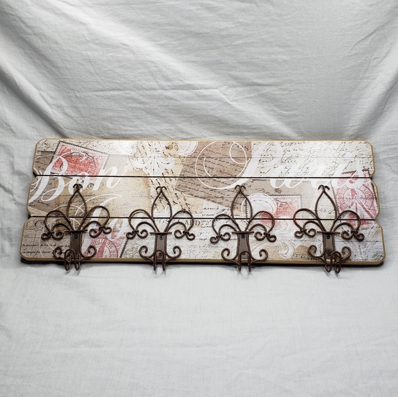 French Fleur-De-Lis Wall Four Hook Rack - Picture 1 of 7